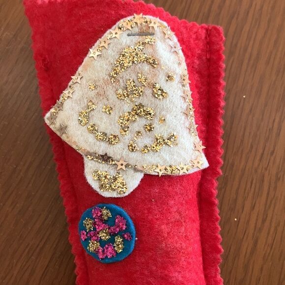 Vtg 1969 hand decorated small red felt Christmas stocking - Picture 2 of 6